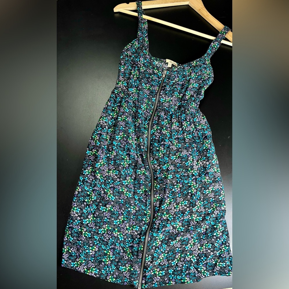 BeBop Floral Shabby Chic Zippered Boho Dress Size Small EUC